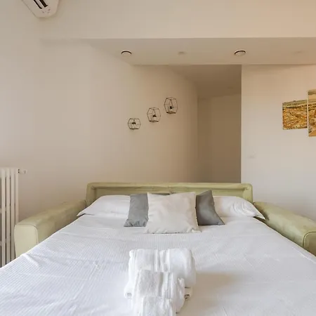 아파트 With Free Parking Near To The Centre *